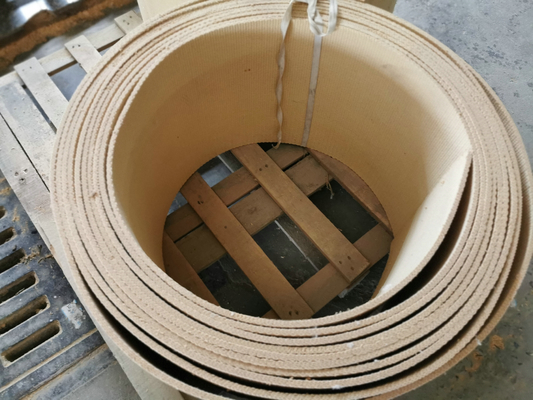 Width 500mm Non Asbestos Woven Brake Lining Roll For Ship Anchor